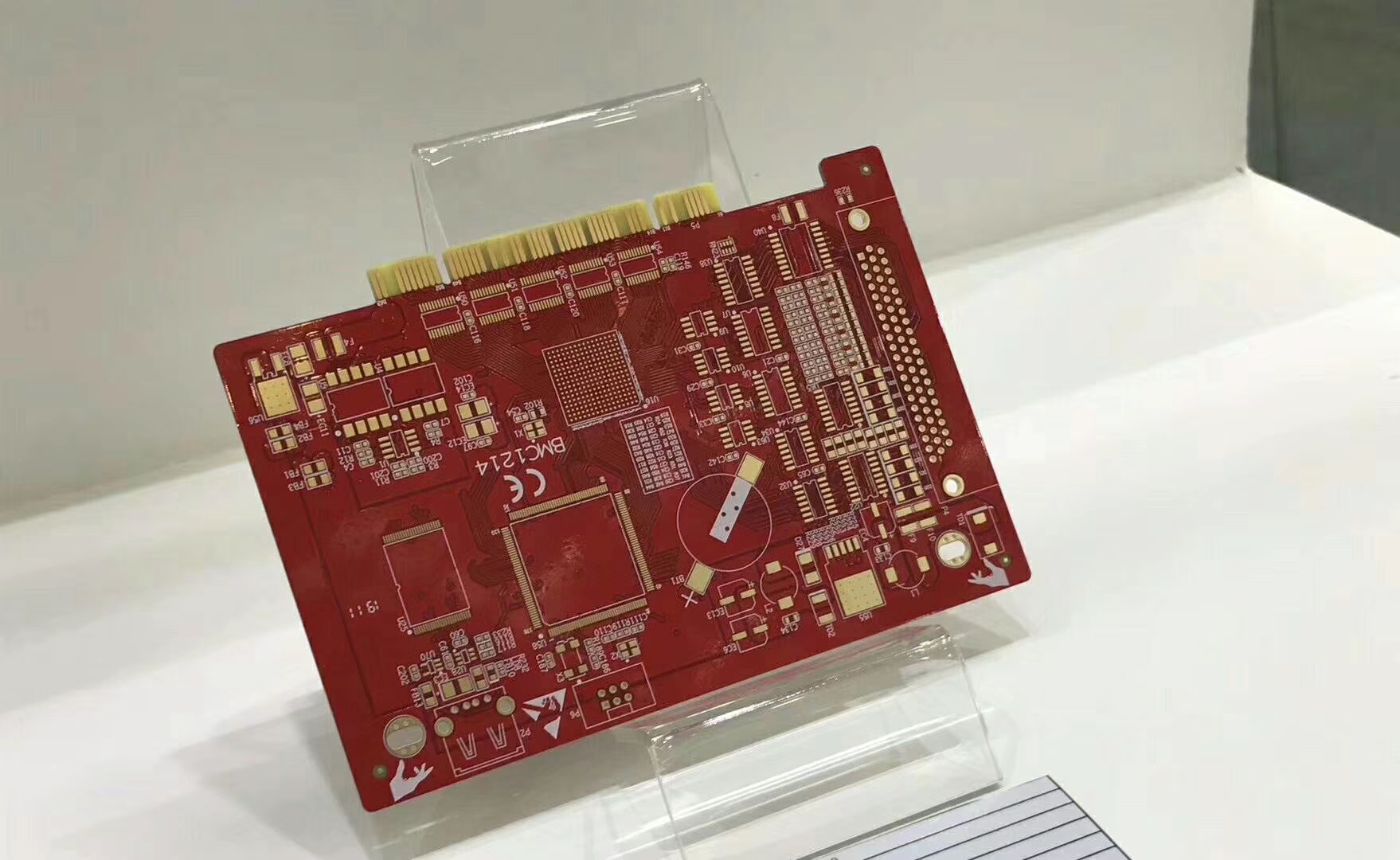 PCB板鉆孔制程有什么用